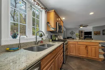 71 Auburn Road, Hooksett, NH 03106 - Photo 15