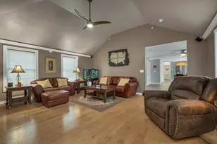 71 Auburn Rd, Hooksett, NH 03106 - Photo 11