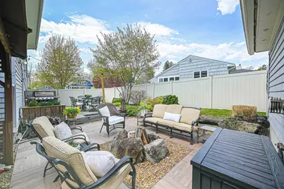203 N Adams Street, Manchester, NH 03104 - Photo 41