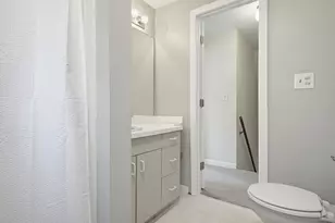 11 Custom St, Nashua, NH 03062 - Photo 25