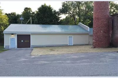 326 Main Street #Unit 3, Fremont, NH 04044 - Photo 1