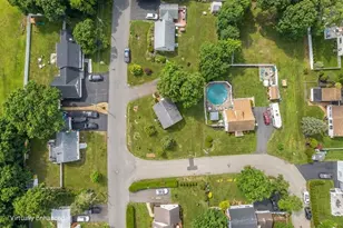 16 Naves Rd, Hampton, NH 03842 - Photo 3