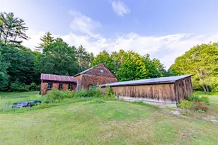898 &amp 900 Bunker Hill Rd, Tamworth, NH 03883 - Photo 7