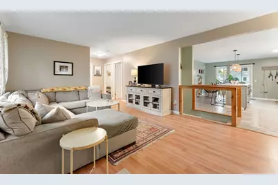 35 Baldwin Avenue, South Burlington, VT 05403 - Photo 7
