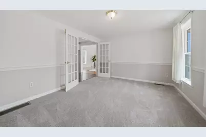 55 Woodhawk Drive, Milford, NH 03055 - Photo 11