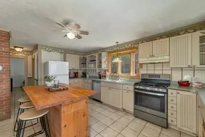 328 Prospect Street, Franklin, NH 03235 - Photo 3