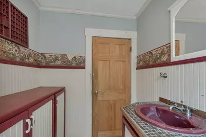 328 Prospect Street, Franklin, NH 03235 - Photo 23