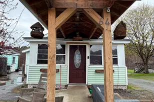 64 Washington St, Littleton, NH 03561 - Photo 5