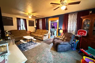 64 Washington St, Littleton, NH 03561 - Photo 9