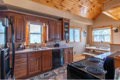 324 Lakeshore Drive, Brighton, VT 05846 - Photo 9