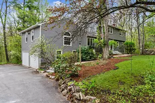29 Old Sawmill Rd, Bedford, NH 03110 - Photo 1