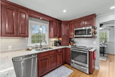 29 Old Sawmill Road, Bedford, NH 03110 - Photo 3