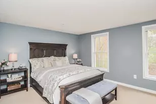 14 Georgetowne Dr, Nashua, NH 03062 - Photo 35