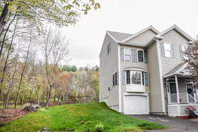 14 Georgetowne Drive, Nashua, NH 03062 - Photo 3