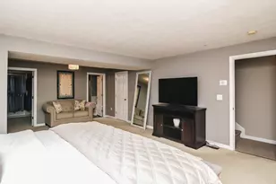 14 Georgetowne Dr, Nashua, NH 03062 - Photo 25