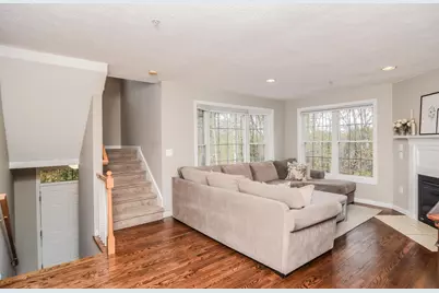 14 Georgetowne Drive, Nashua, NH 03062 - Photo 7
