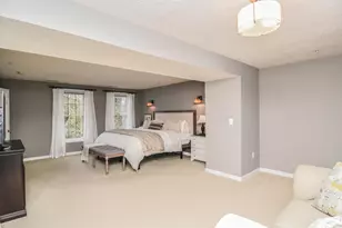 14 Georgetowne Dr, Nashua, NH 03062 - Photo 27