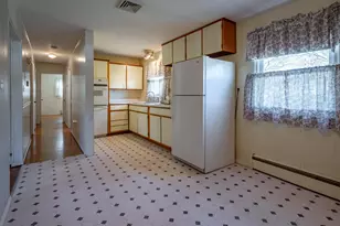 3 Derby Cir, Nashua, NH 03062 - Photo 3