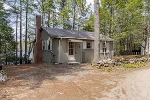 22 Pine St, Nottingham, NH 03290 - Photo 1