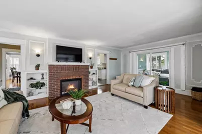 36 Lamprey Street, Manchester, NH 03102 - Photo 3