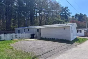 43 Mobile Dr, Hudson, NH 03051 - Photo 17