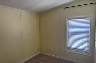 43 Mobile Dr, Hudson, NH 03051 - Photo 13