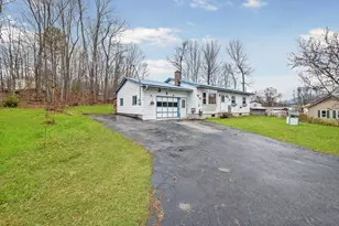 12 Crow Hill St, Northumberland, NH 03582 - Photo 3