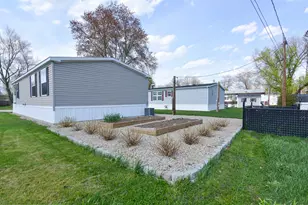 38 Hazel Dr, Concord, NH 03301 - Photo 29