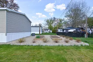 38 Hazel Dr, Concord, NH 03301 - Photo 27