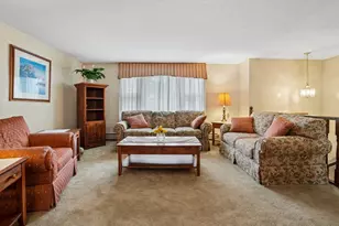 15 Lindstrom Ln, Manchester, NH 03104 - Photo 9