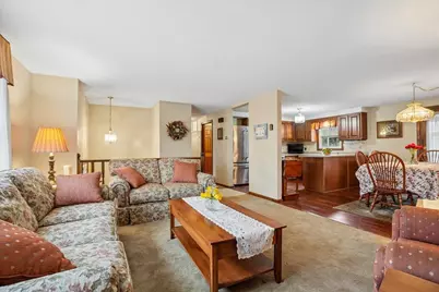 15 Lindstrom Lane, Manchester, NH 03104 - Photo 11