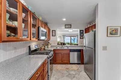 27 Northshore Drive, Burlington, VT 05401 - Photo 7