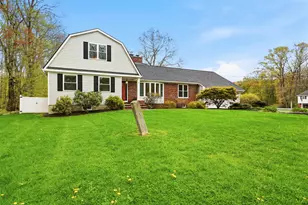 21 Christine Dr, Atkinson, NH 03811 - Photo 3