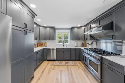 51 Ellyson Avenue, Hampstead, NH 03826 - Photo 7