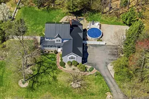 51 Ellyson Ave, Hampstead, NH 03826 - Photo 3