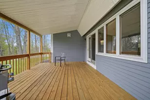 142 Forestview Dr, Chesterfield, NH 03462 - Photo 19