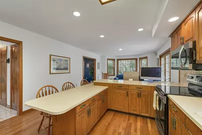 19 Poliquin Drive, Nashua, NH 03062 - Photo 7