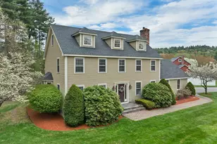 19 Poliquin Dr, Nashua, NH 03062 - Photo 3