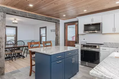 135 Main Street, Meredith, NH 03253 - Photo 3