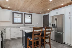 135 Main St, Meredith, NH 03253 - Photo 21