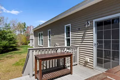 28 Green Vale Drive, Stratham, NH 03885 - Photo 9