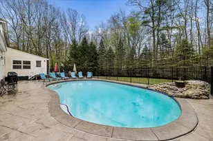 98 Hitching Post Ln, Bedford, NH 03110 - Photo 31