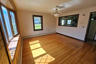 8 Foch St, Goffstown, NH 03045 - Photo 9