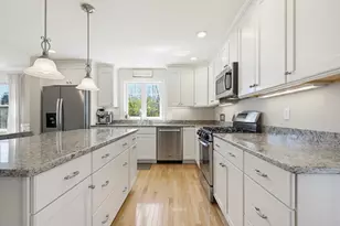 18 Schooner Dr, Dover, NH 03820 - Photo 9