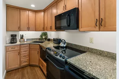 277 Topnotch Drive #465, Stowe, VT 05672 - Photo 9