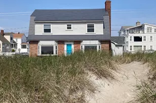 99 Ocean Dr, Seabrook, NH 03874 - Photo 1