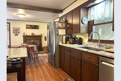 421 Pleasant Street, Franklin, NH 03235 - Photo 11