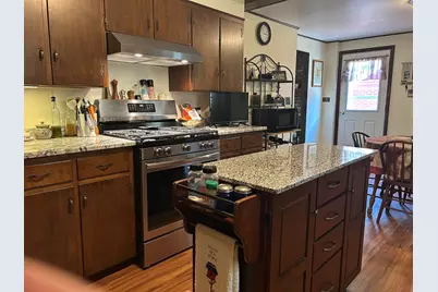 421 Pleasant Street, Franklin, NH 03235 - Photo 9