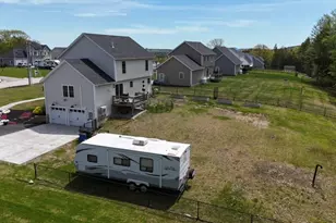 110 Kennybeck Ct, New Ipswich, NH 03071 - Photo 29