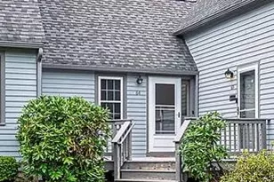 64 Glengarry Dr, Stratham, NH 03885 - Photo 1